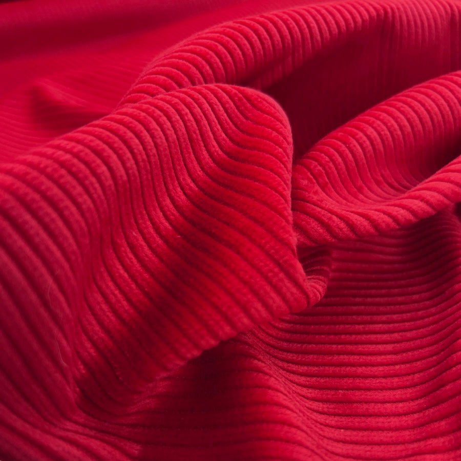 Remnant 8 wale corduroy red 1m