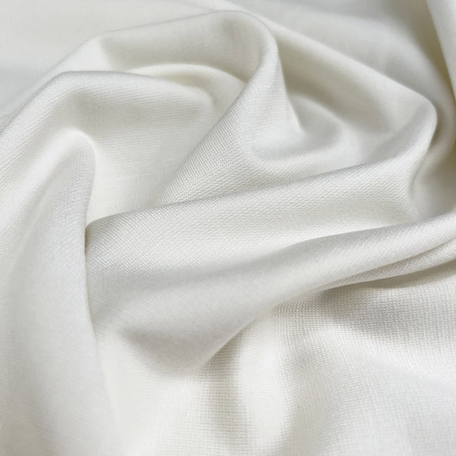 Remnant luxury ponte off white 1-1m 1