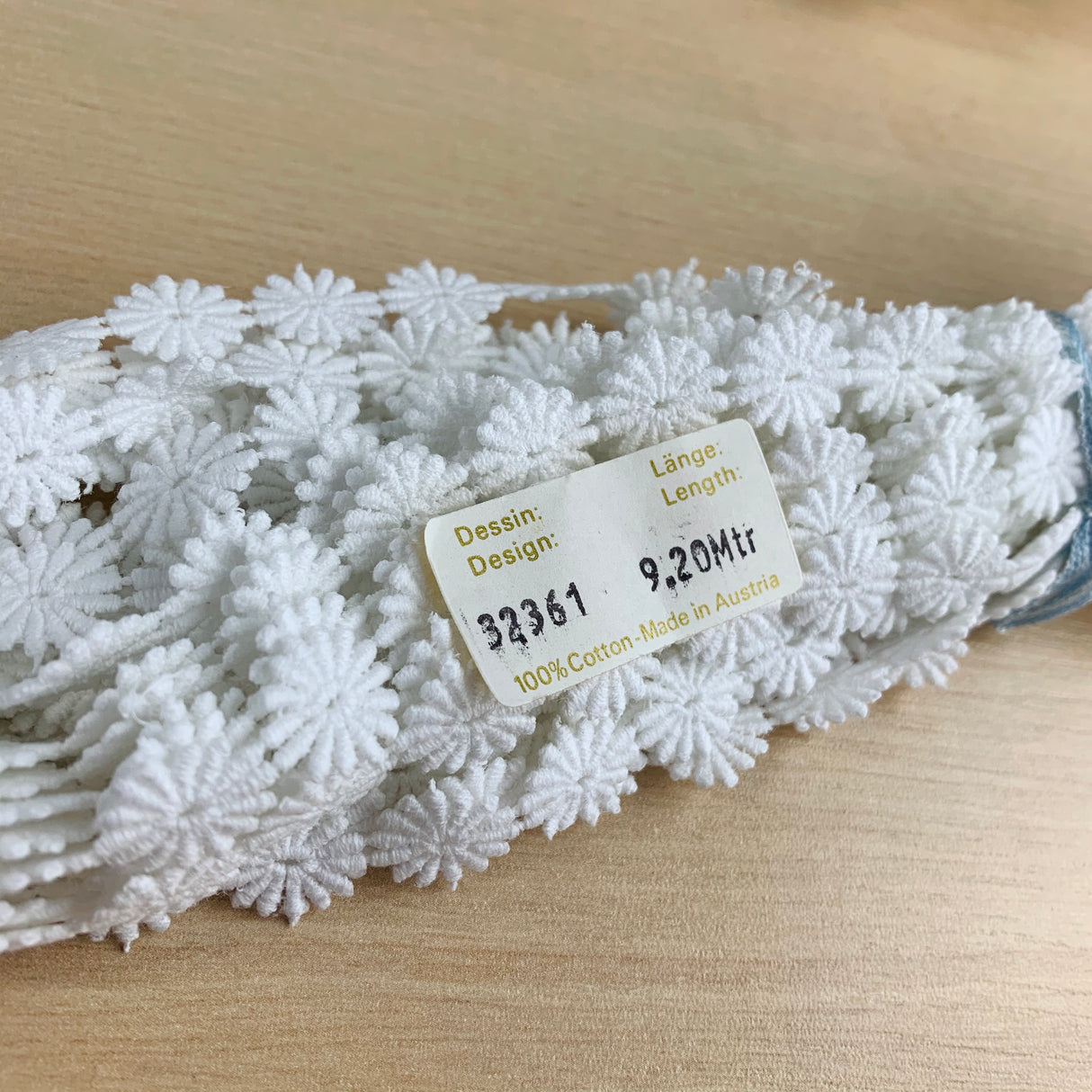 12mm White Austrian Daisy Applique Cotton Lace Trim Bundle 1