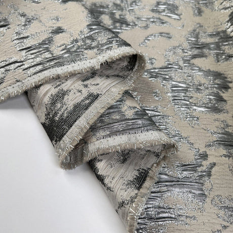 Remnant aurora brocade silver 1-9m