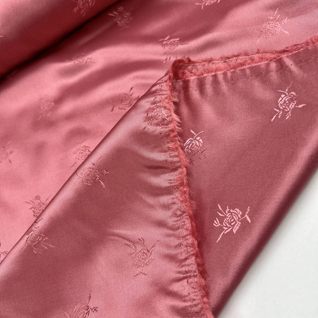 Rose lining