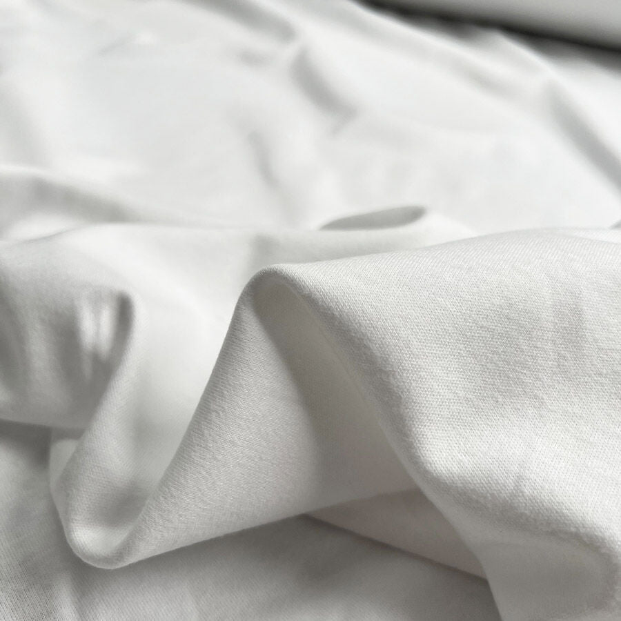 Interlock white