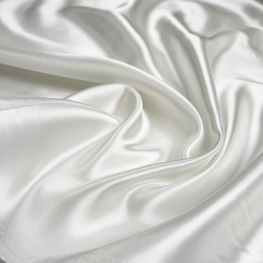 Hidden finish lining ivory