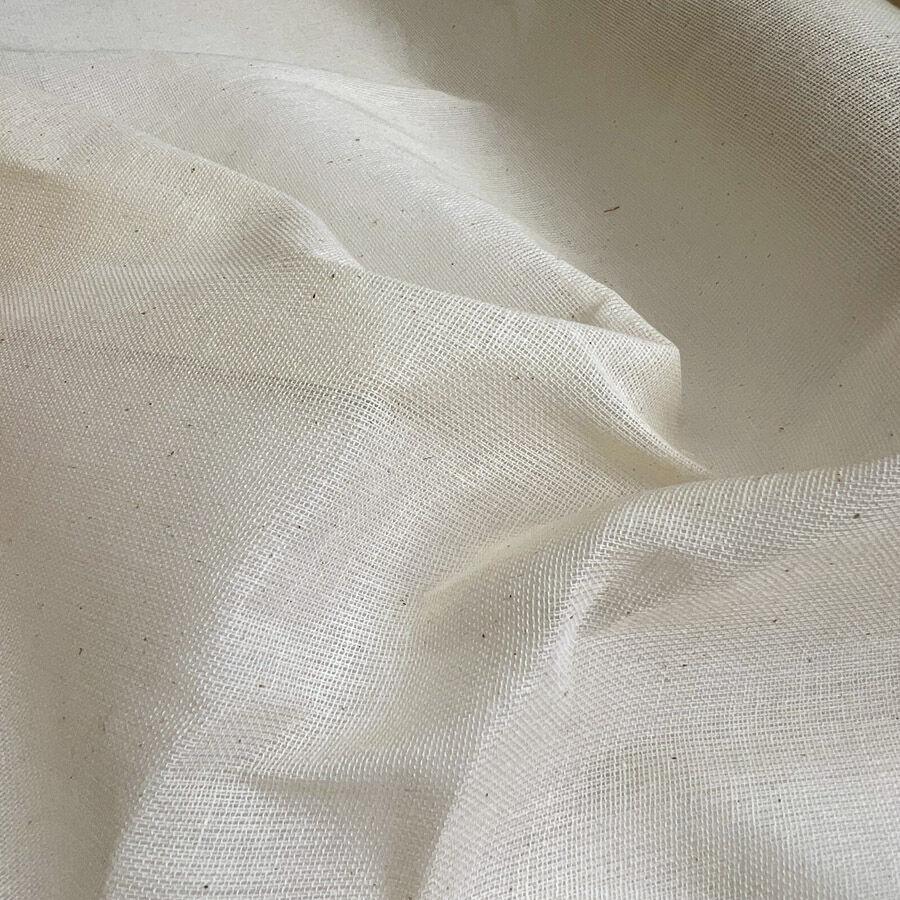 Remnant bleached muslin 1m
