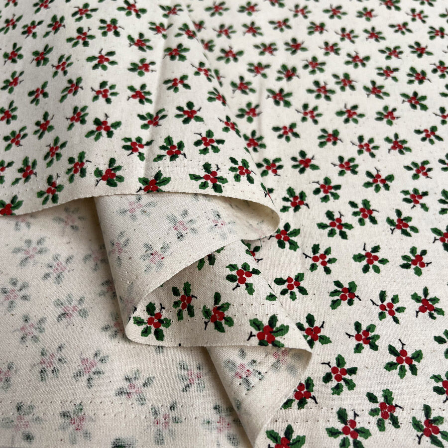 Christmas cotton holly natural medium