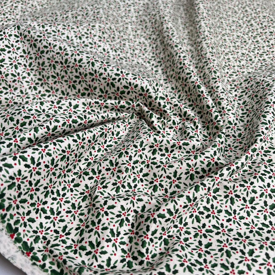 Christmas cotton holly natural pettit