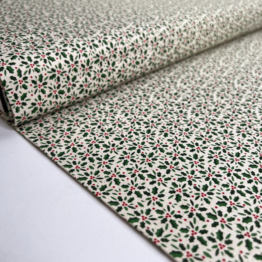 Christmas cotton holly natural pettit
