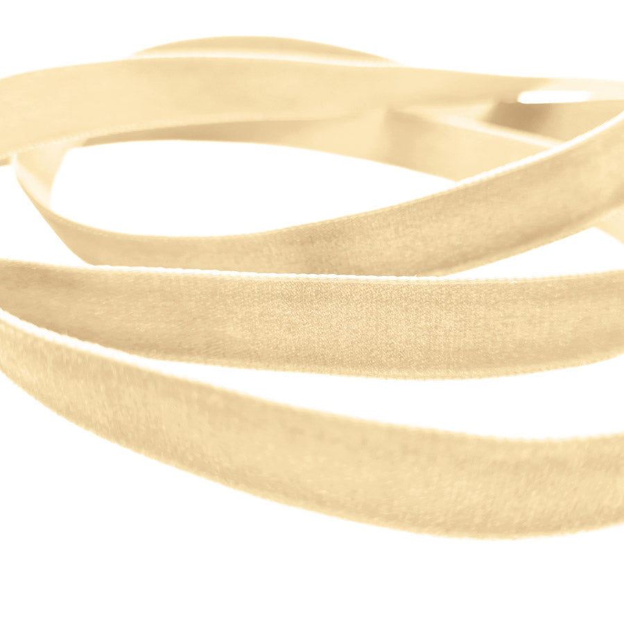 16mm Berisfords Nylon Velvet Ribbon 9564 Eggshell