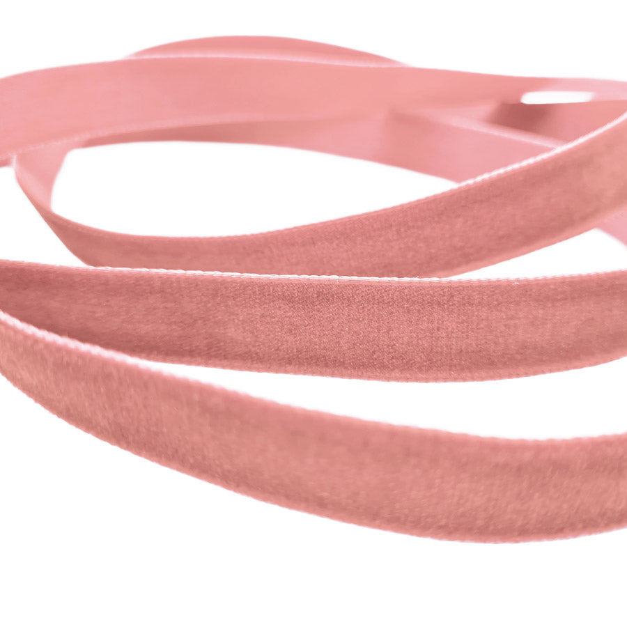16mm Berisfords Nylon Velvet Ribbon 9623 Dusty Rose 3