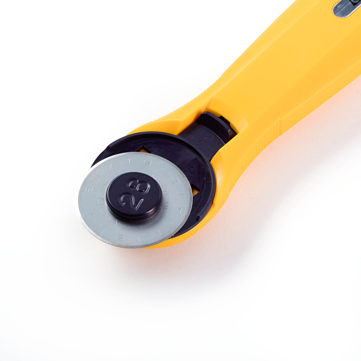 611371 Prym Mini Rotary Cutter 28Mm