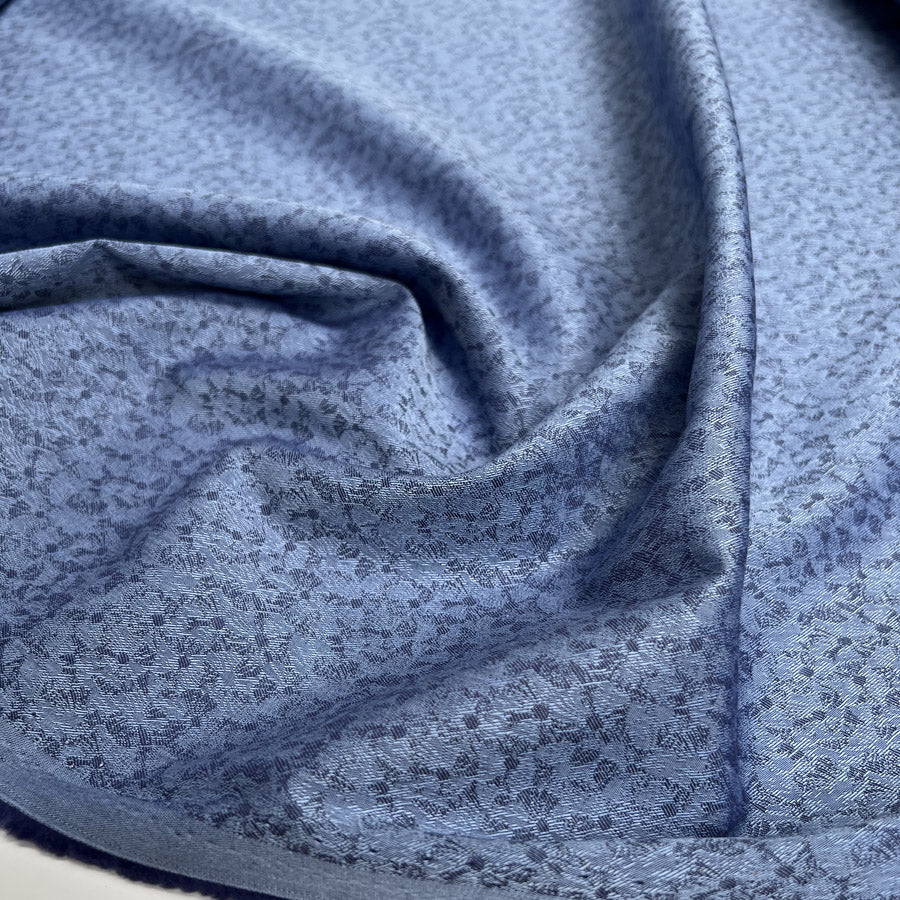 6oz Cotton Chambray Abstract Florals Blue Woven Dress Fabric CU