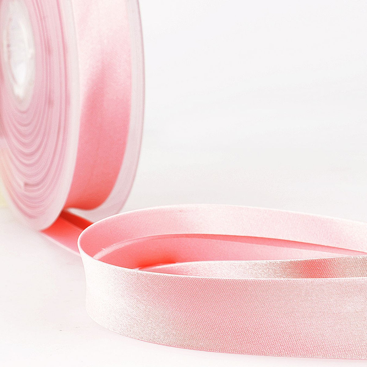 Bias_Binding__Satin_20mm_Light_Pink