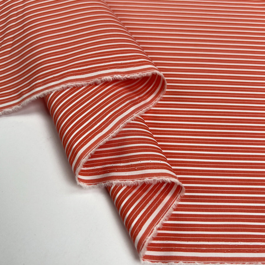 Coral Coastal Striped Cotton White Pinstripe Woven Shirting Fabric Fold