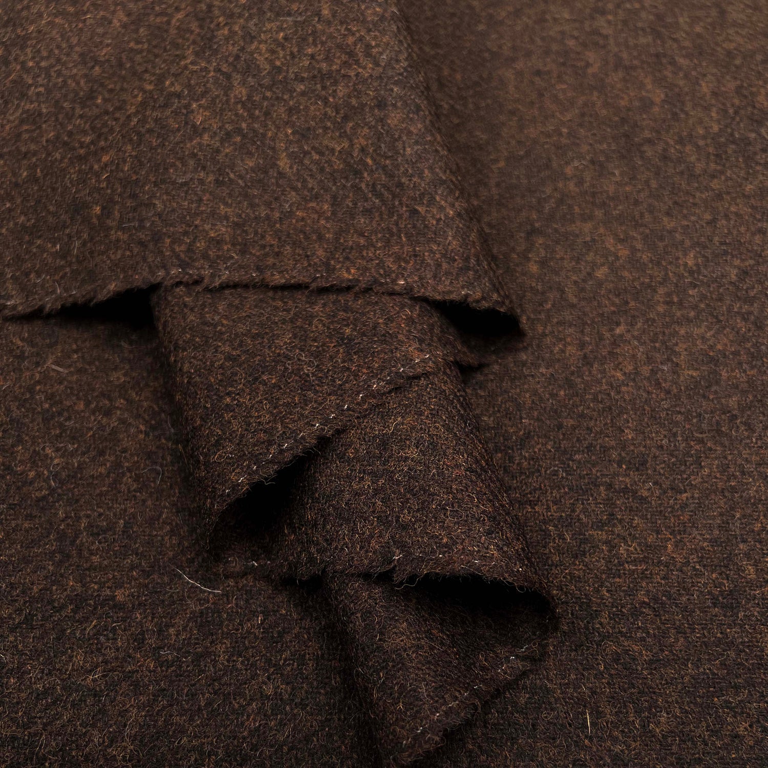 Brown Rust British 100% Wool Tweed Suiting Fabric Countryfile Ember Fold