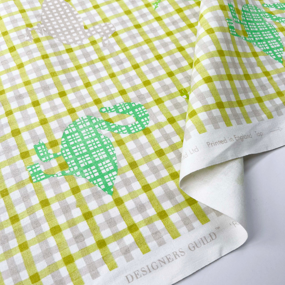 Gingham Chicken Printed Cotton Fabric Designers Guild Rosecomb Fold