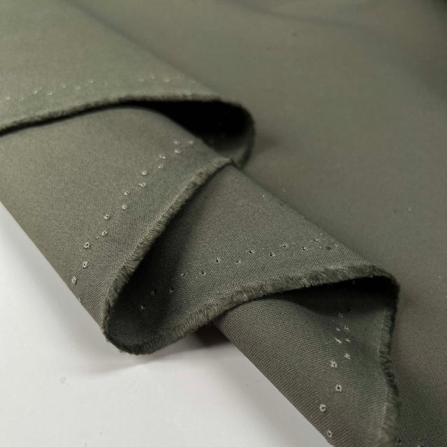 Dry Finish Waxed Cotton 8oz Khaki Water Resistant Plain Coating Fabric Fold