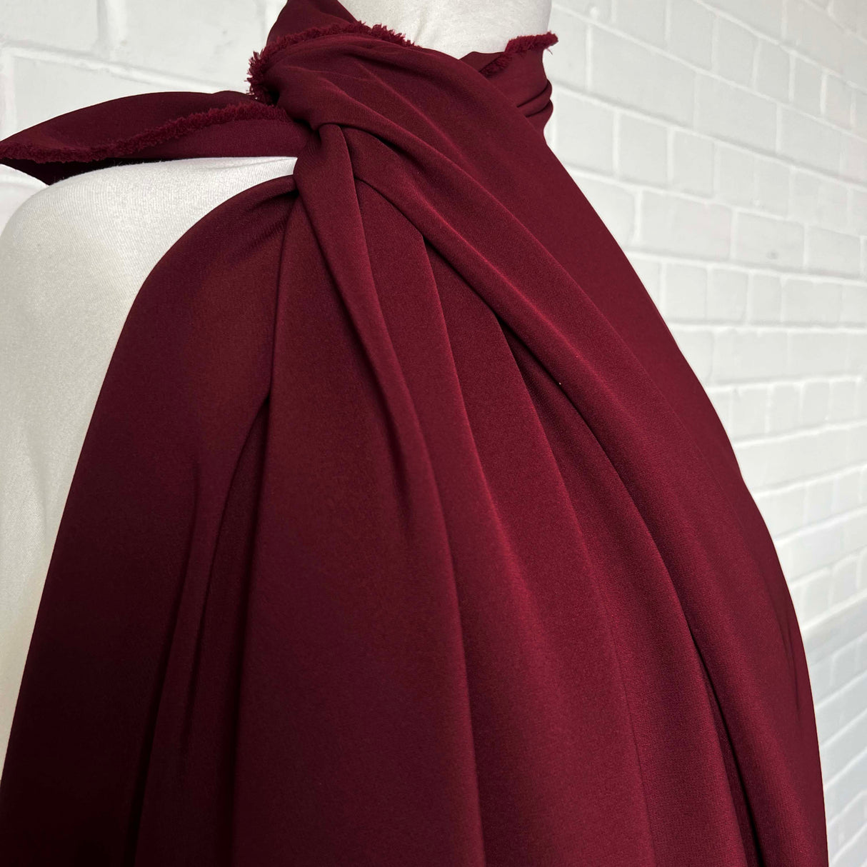 Polyester Elastane Stretch Suiting Crepe Fabric Femme Fatale Bordeaux CU