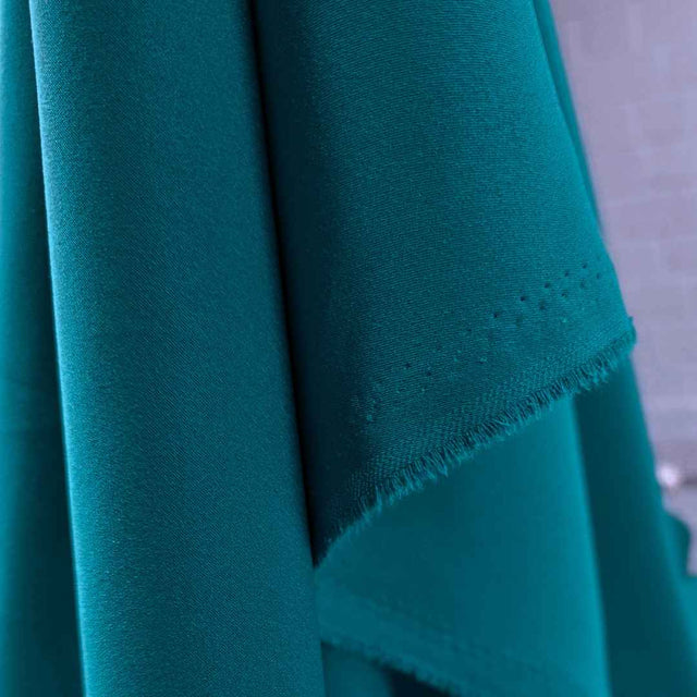 French Crepe Teal Smooth Green Polyester Crepe Fabric Hang