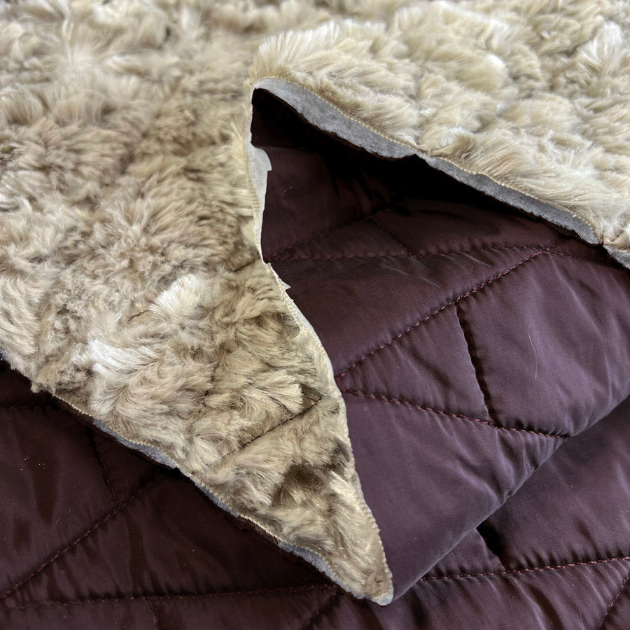 Quilted Class Wine Fur-lined diamond quilted nylon fabric Fold