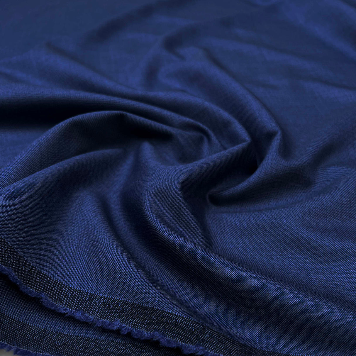 Hallelujah Suiting New Navy Wool  Mohair Fine Woven Fabric CU