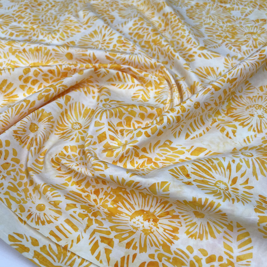 Hoffman Bali Cotton Lawn Lemon Wildflower Indonesian Yellow Cream Floral Dress Fabric CU