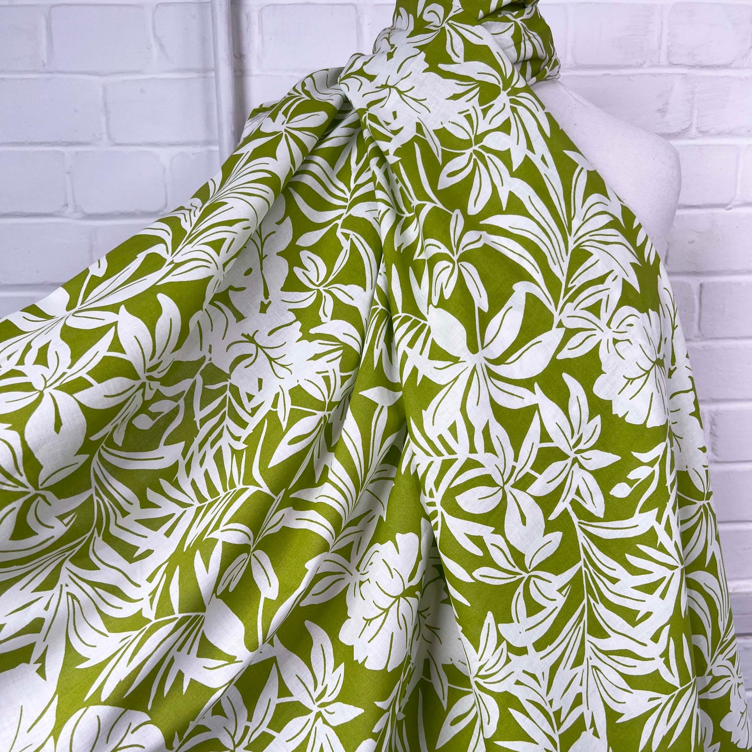 Green Floral Print Cotton Voile Dress Fabric Island Breeze Lime CU