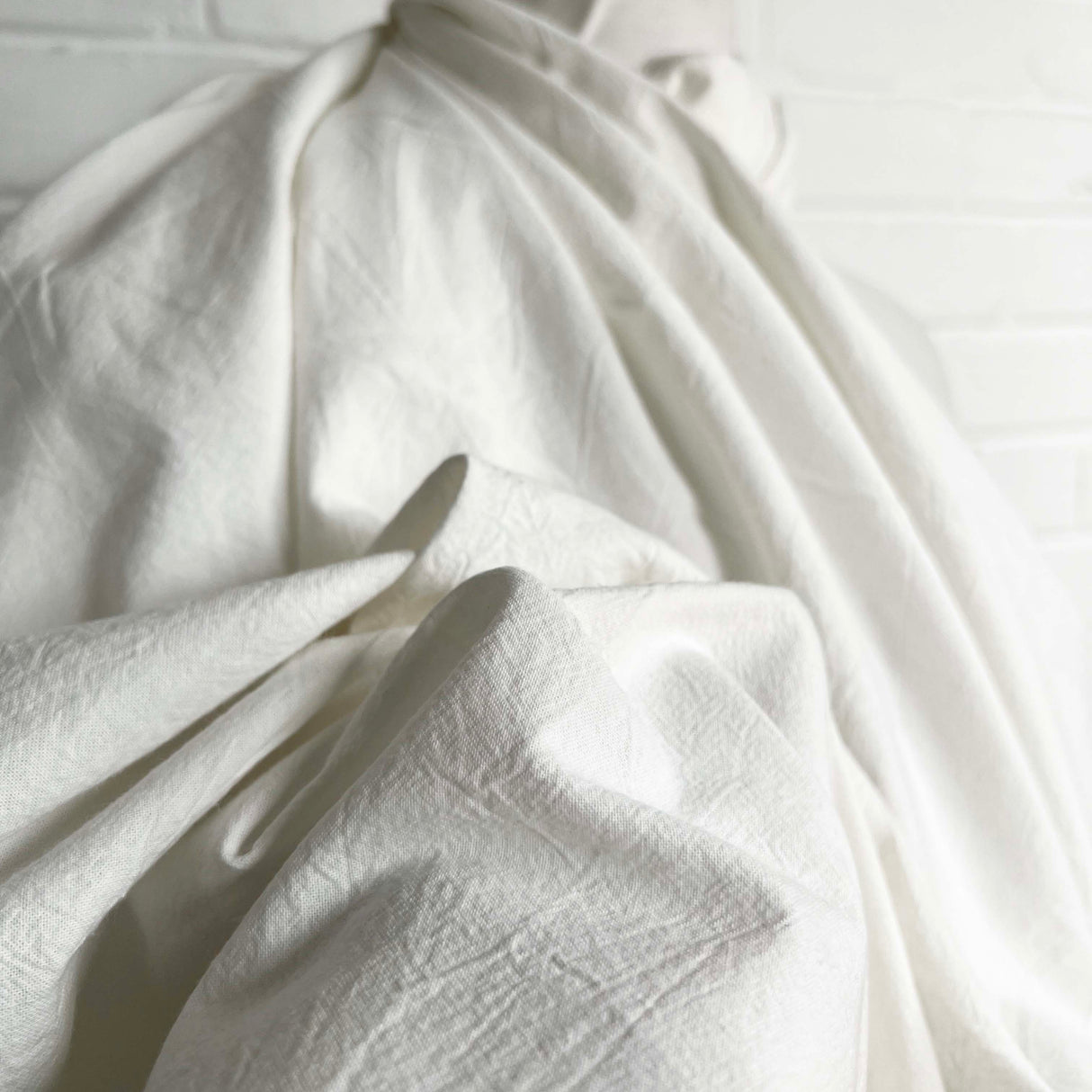 Plain Soft White Crinkle Cotton Shirting Fabric Just Washed CU2