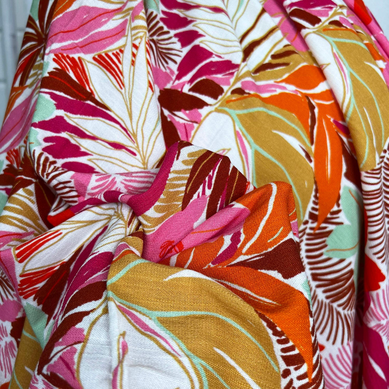 Pink Floral Print Rayon Spandex Fabric  Linen Tropics Sunset Garden CU