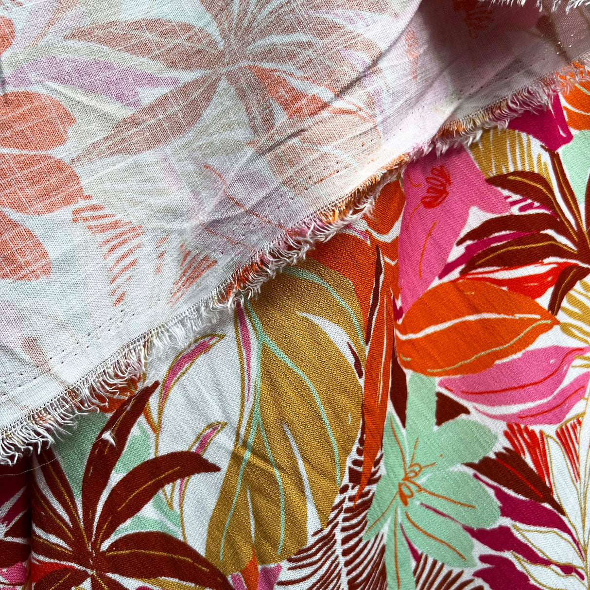 Pink Floral Print Rayon Spandex Fabric  Linen Tropics Sunset Garden Hang
