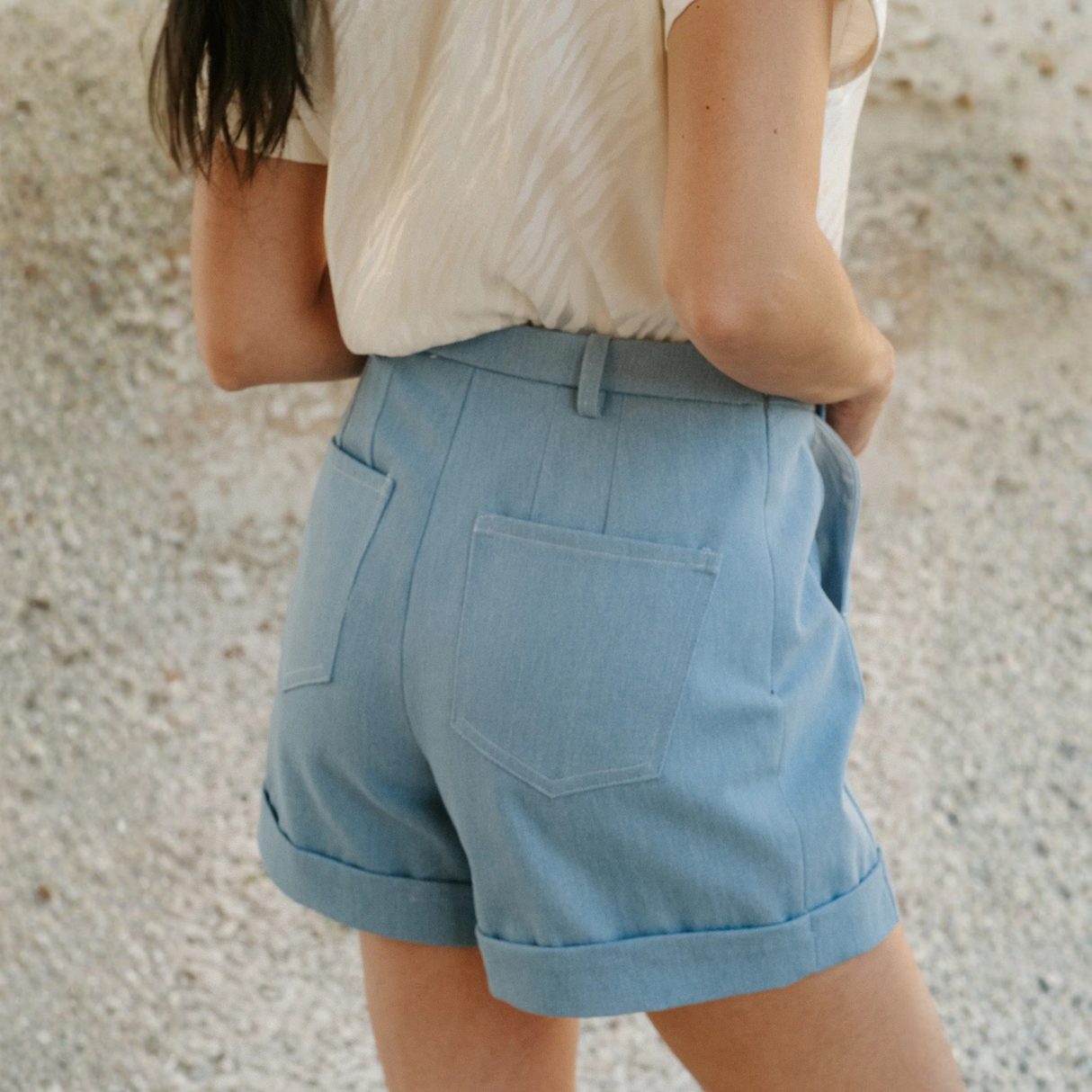 Maison Fauve Peacock Shorts Sewing Pattern Blue Back Close Up