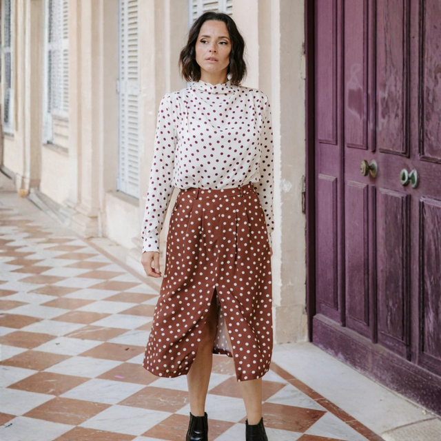 Maison Fauve Silvana Skirt Sewing Pattern Polka Dot Front 1