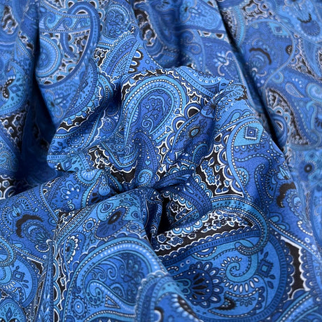 Pima Cotton Lawn – A Twist Of Blue