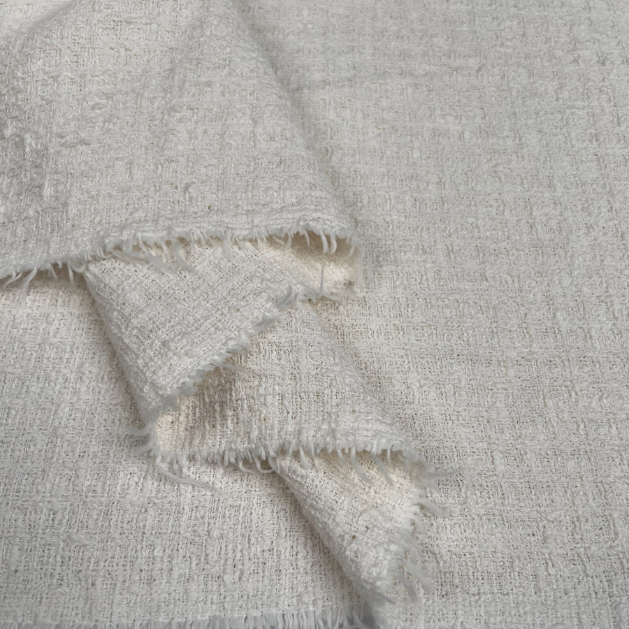Sackcloth White Cotton Viscose Polyamide Loosely Woven Fabric Fold