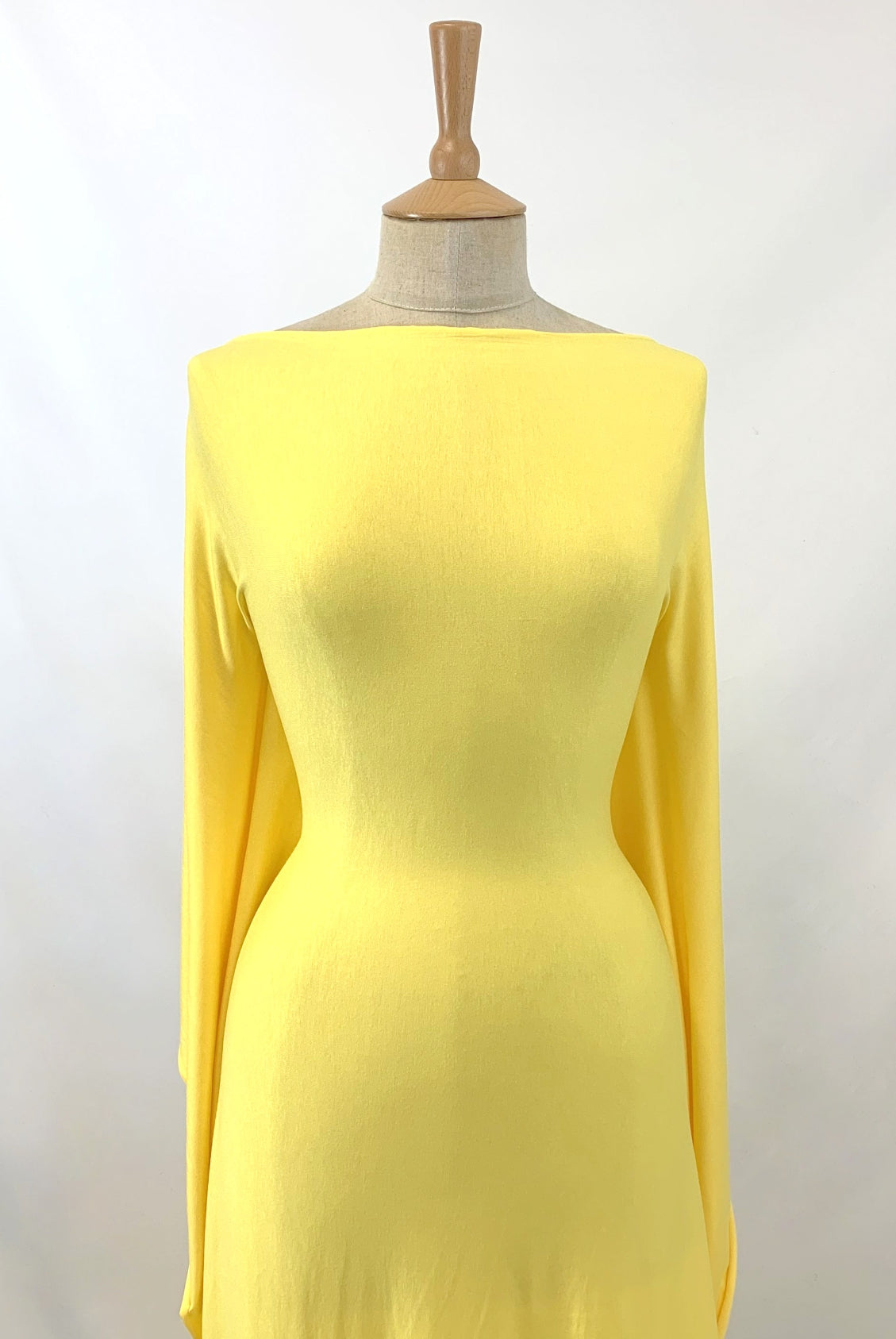 Spongle Yellow Viscose Lycra Knitted Jersey Fabric Mannequin