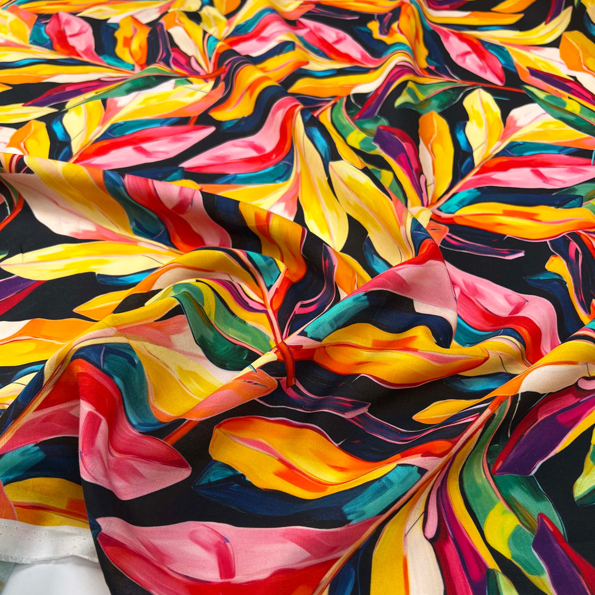 Tencel_Linen_Tropical_Brushstrokes_Colourful_Woven_95gsm_Dress_Fabric_CU