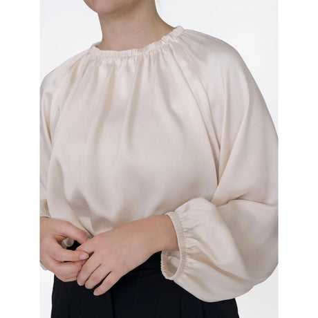 The Assembly Line - Billow Blouse Pattern Model 2