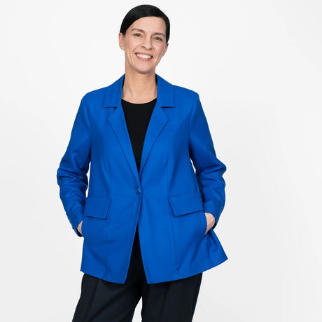 The Assembly Line - Blazer Sewing Pattern Model 2