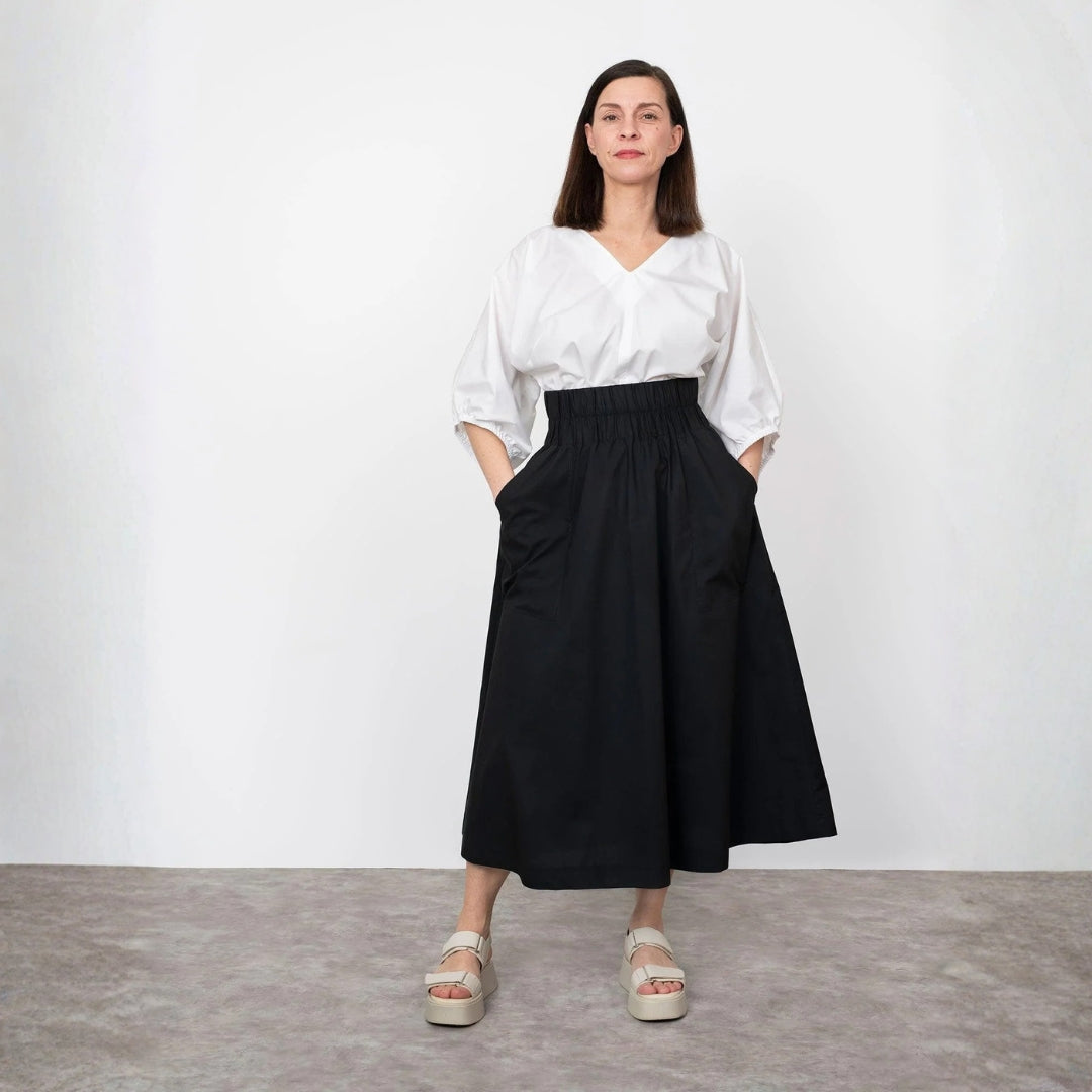 The Assembly Line - Elastic Waist Maxi Skirt Pattern Model 4