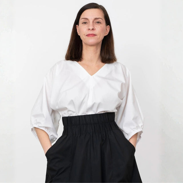 The Assembly Line - V-Neck Cuff Top Pattern Model 1