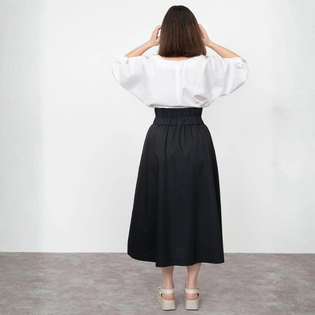 The Assembly Line - V-Neck Cuff Top Pattern Model 4