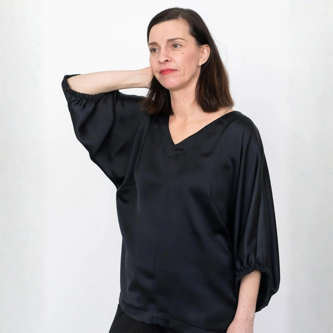 The Assembly Line - V-Neck Cuff Top Pattern Model 6
