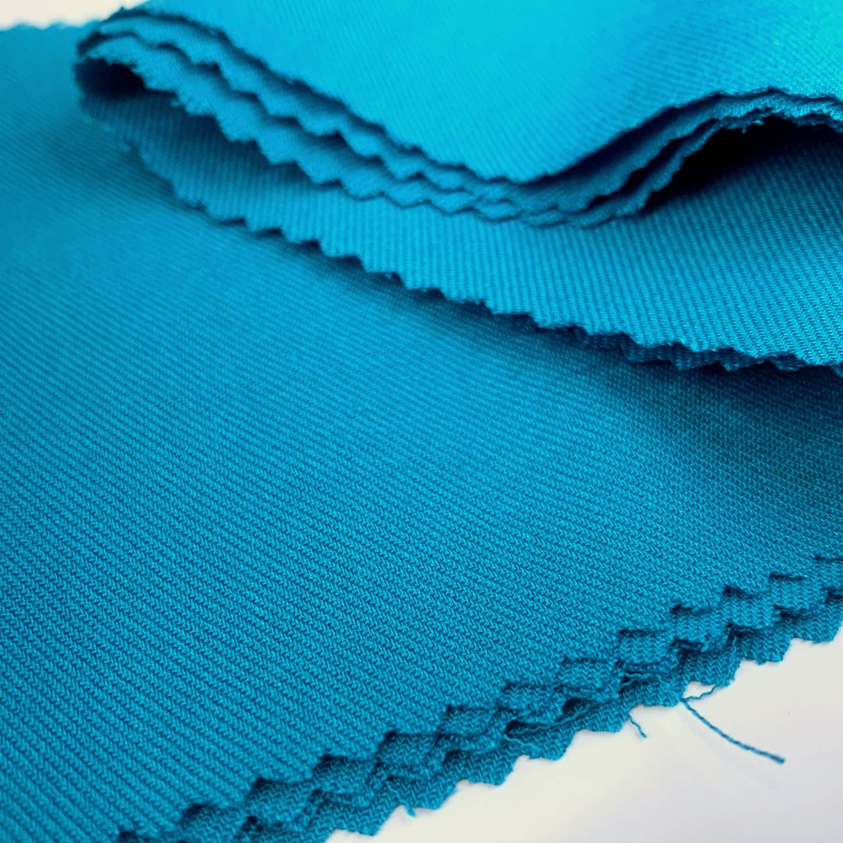 Viscose Twill aqua Dress Fabric cu