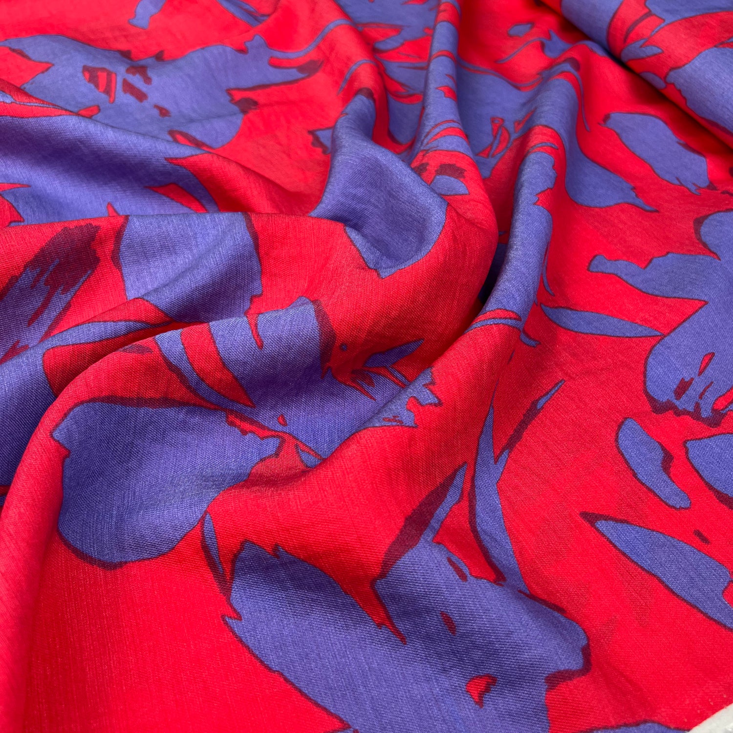 Viscose Twill Leaves Cerise Purple Nylon Oeko Tex Lightweight Woven Dress Fabric CU