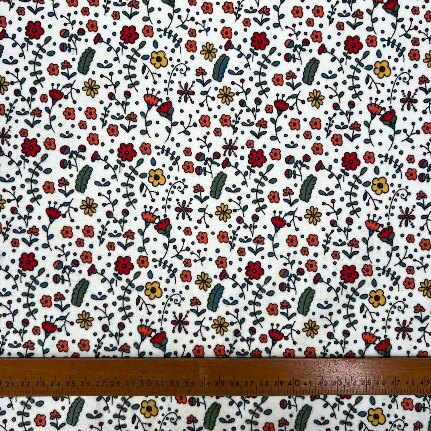 Winceyette Flowers Multi White Cotton Polyester Soft Brushed Flannel Childrens Fabric Ruler