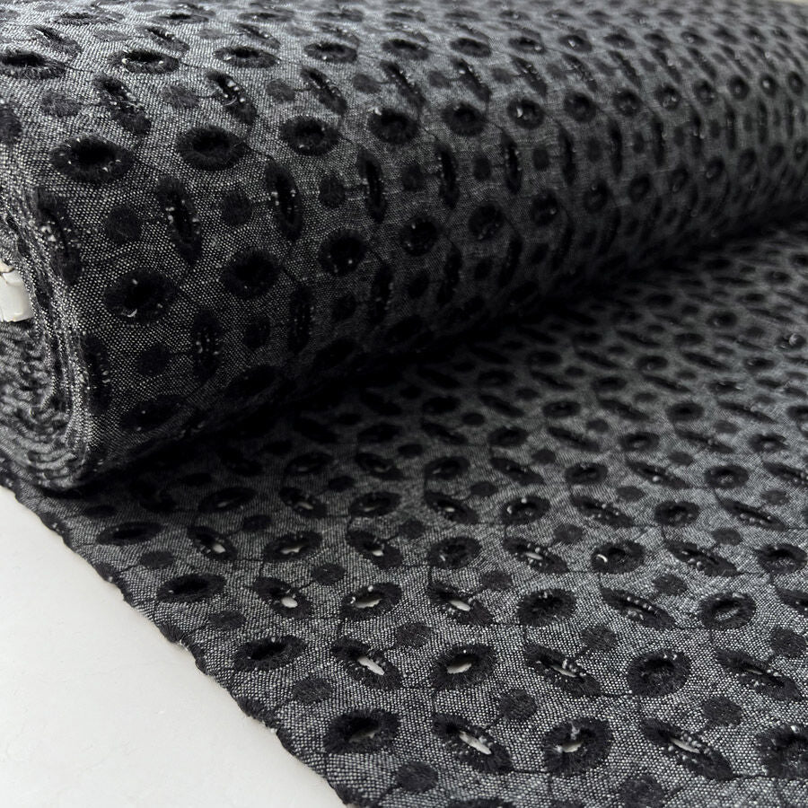 Ba Erin Black Broderie Anglaise Linen Viscose Polyester Floral Dress Fabric Bolt