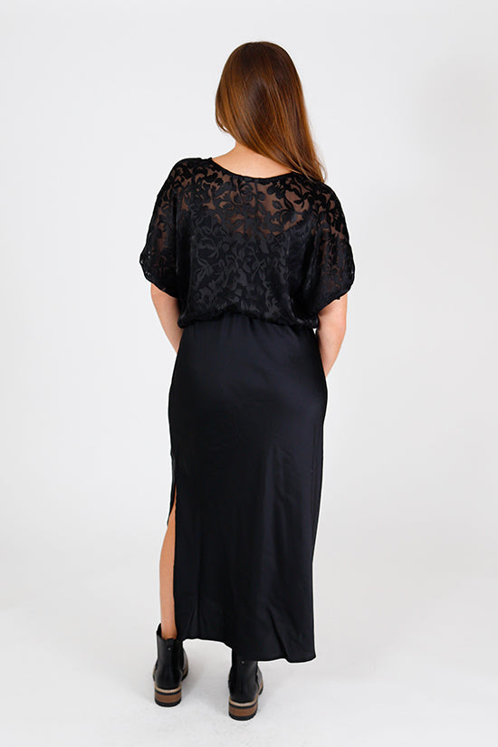 Chalk   Notch Aria Top Pattern 9