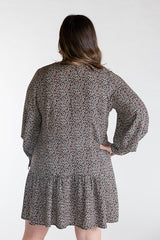 Chalk   Notch Wren Blouse And Dress Sewing Pattern 9