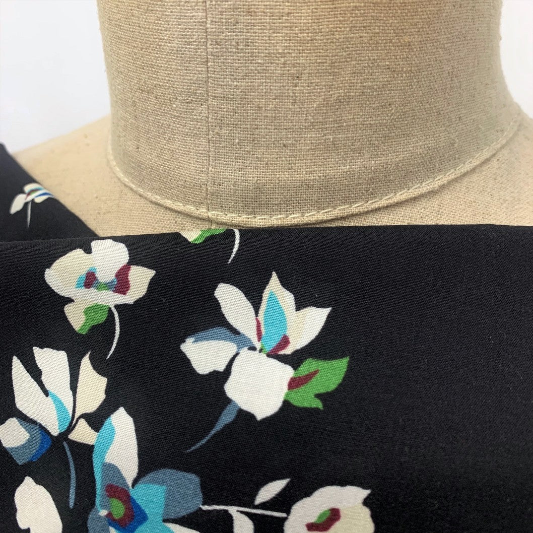 Challis Black Floral Viscose Challis Dress Blouse Fabric Manequin Fabric Photo