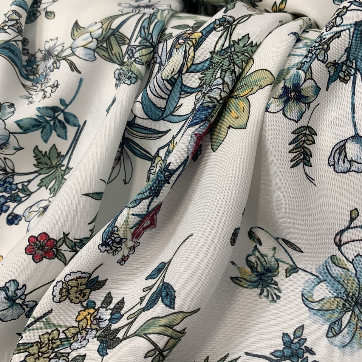 Challis Winter Flower Dress Fabric D