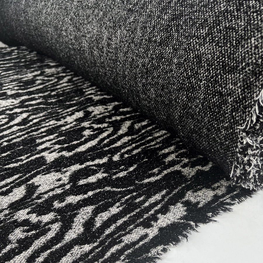 Charme Ex Designer Italian Black Grey Viscose Polyester Chunky Knit Abstract Coating Fabric Roll